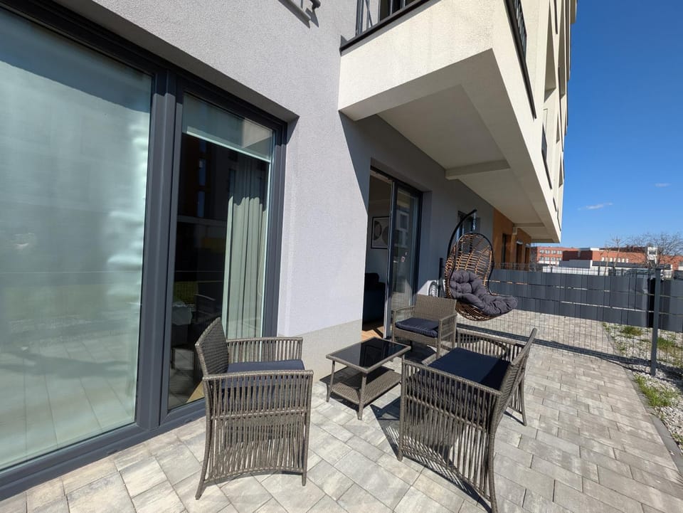 Balcony/Terrace, Balcony/Terrace