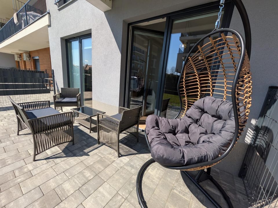 Balcony/Terrace, Balcony/Terrace