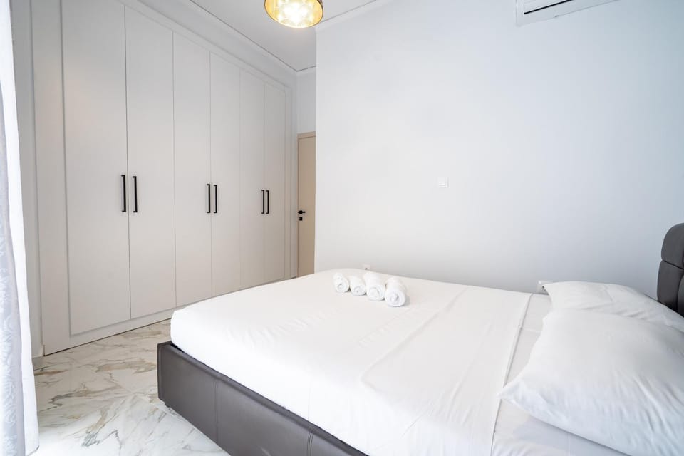 Elegant Apartment in Glyfada 2 Bdrms by MPS Apartment in South Athens