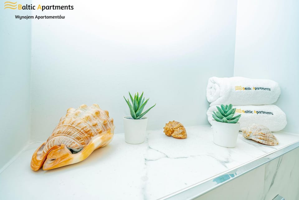 Decorative detail, towels