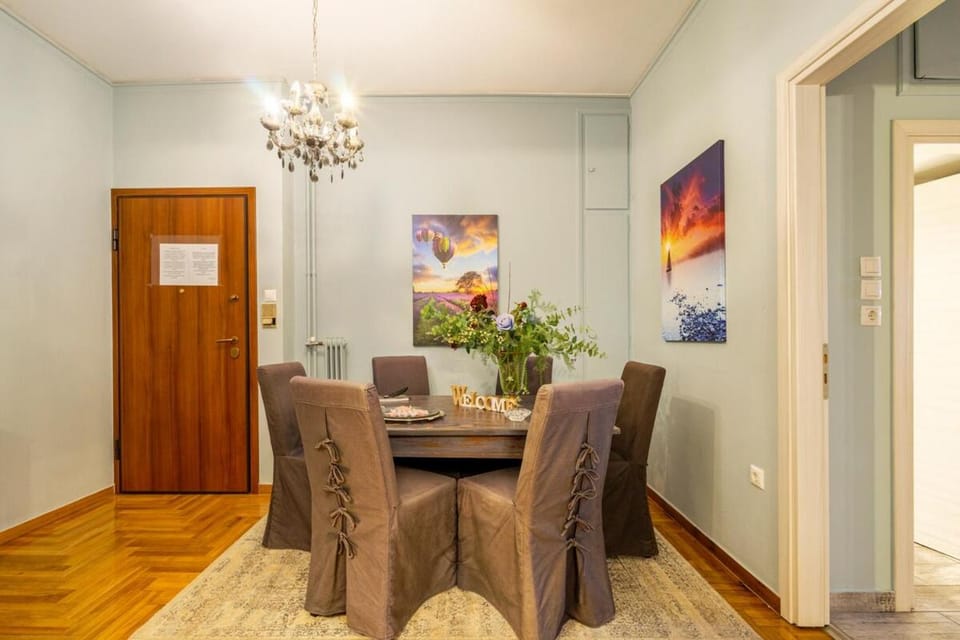 Little house in the city Apartment in Athens