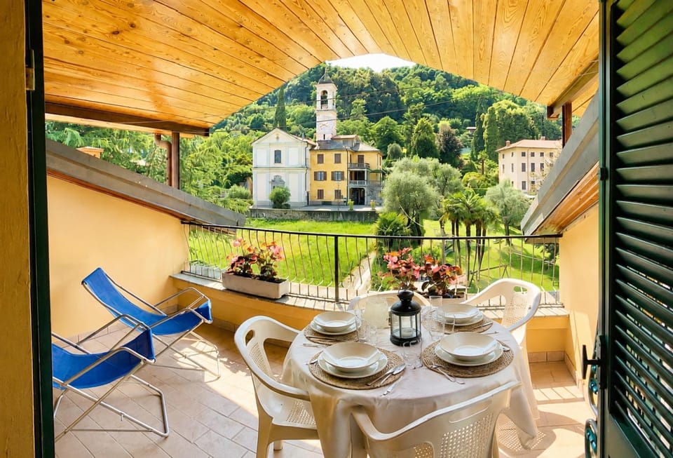 Balcony/Terrace, Dining area