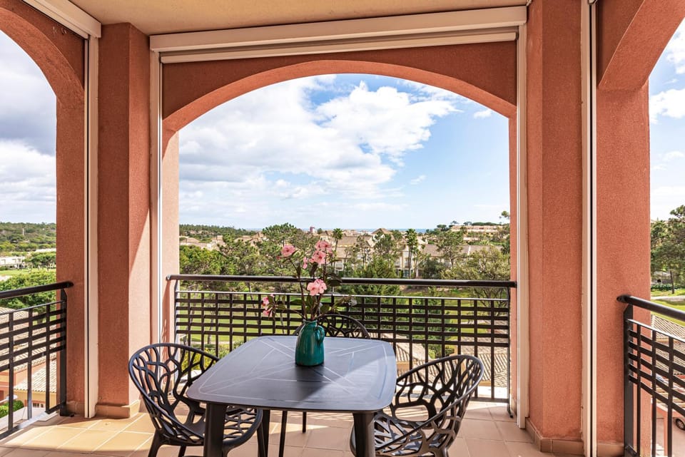 View (from property/room), Balcony/Terrace