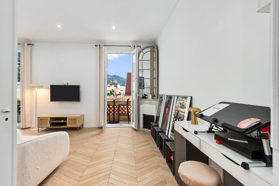 Le Castillon Apartment in Monaco