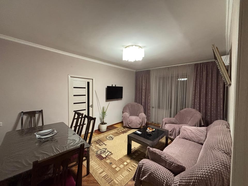 Apartment in Yerevan, Բնակարան Երևանում Apartment in Yerevan
