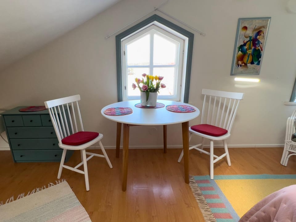 Kulttuurimiljöö järven rannassa Apartment in Finland