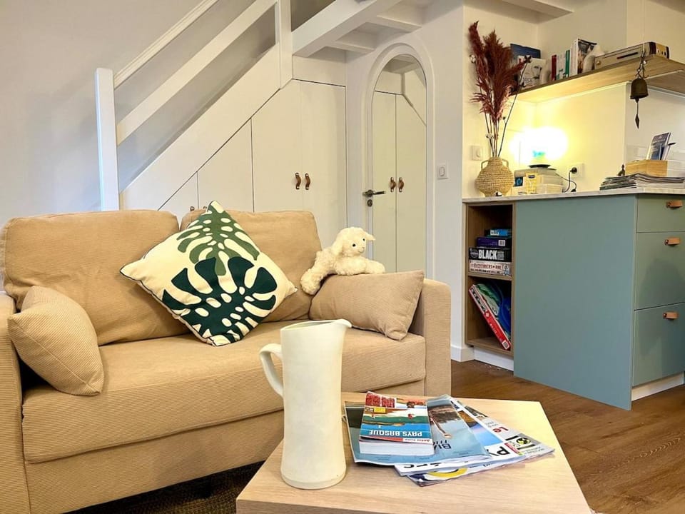 Studio 3 personnes avec terrasse 50 m de la Grande Plage Biarritz Surf Apartment in Biarritz