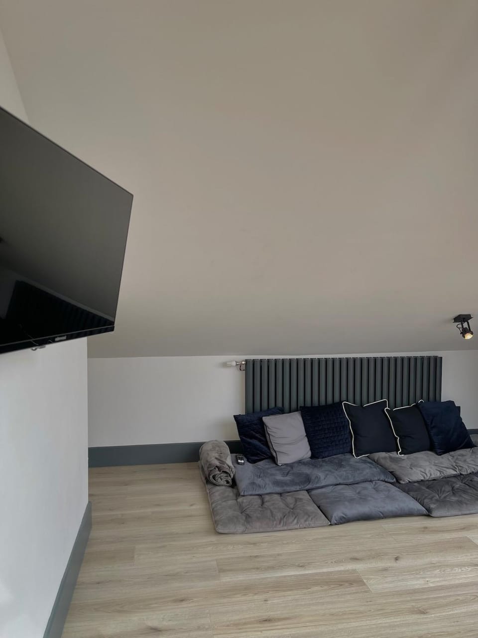 Studio Eiffel Apartment in Grand Est