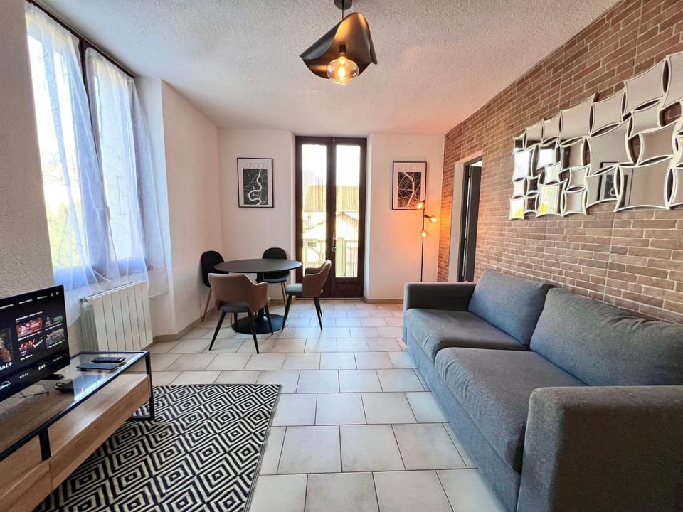 Spacieux T2 avec balcon Apartment in Haute-Savoie