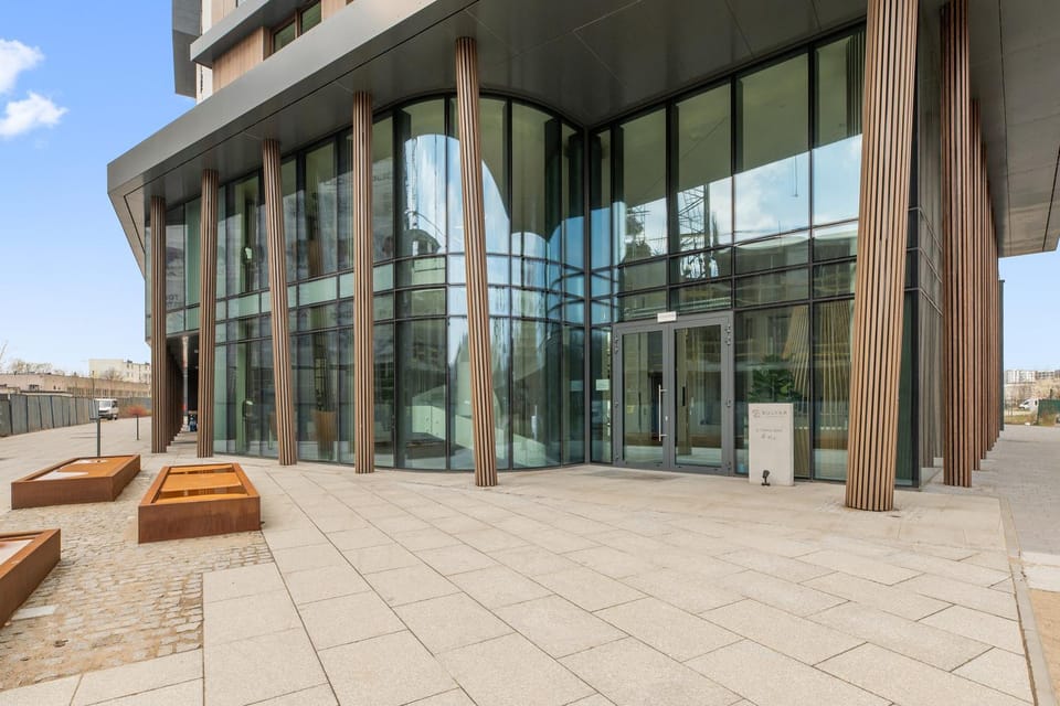 Property building, Day