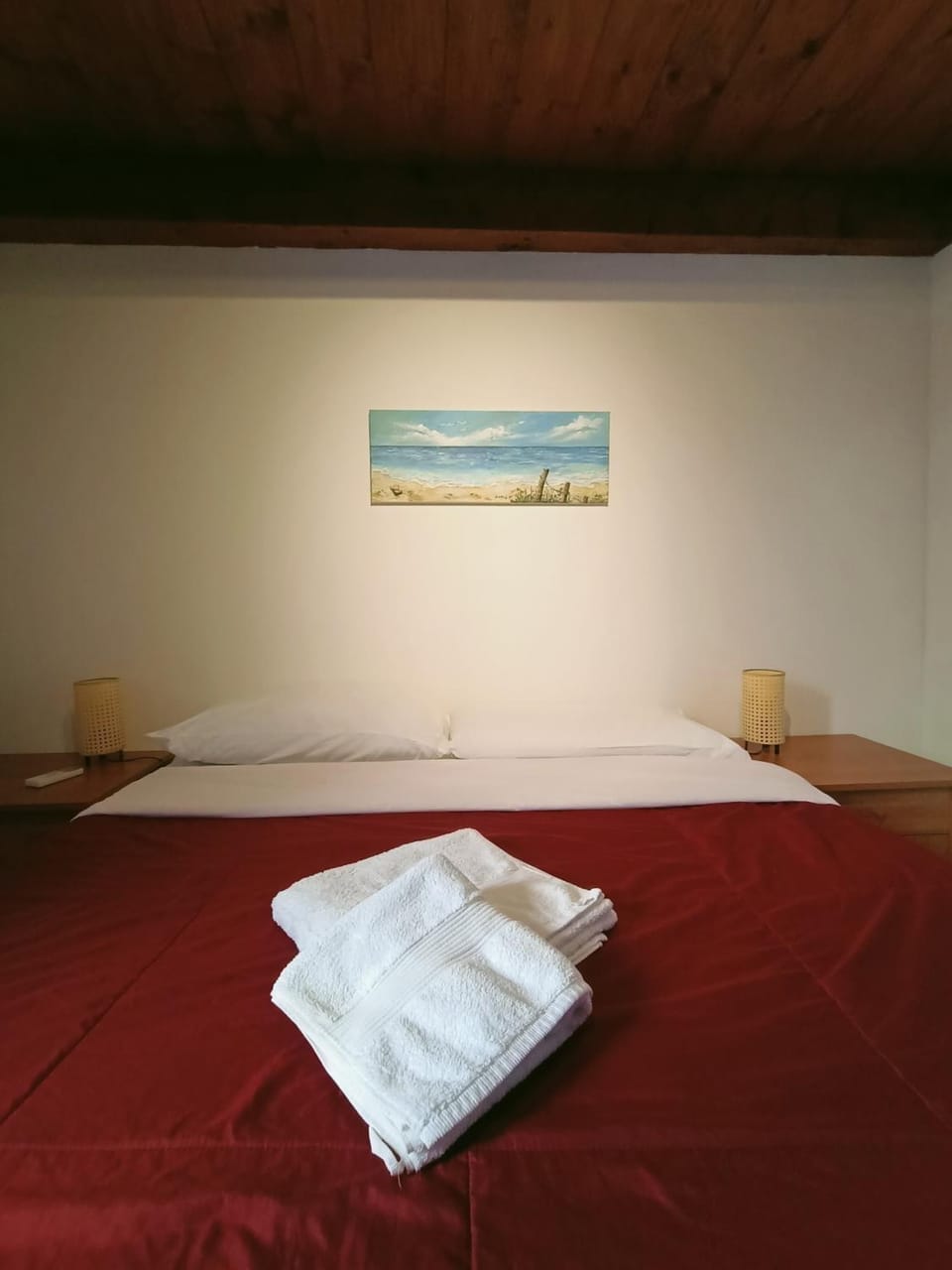 Bedroom, furniture, heating, towels, air conditioner