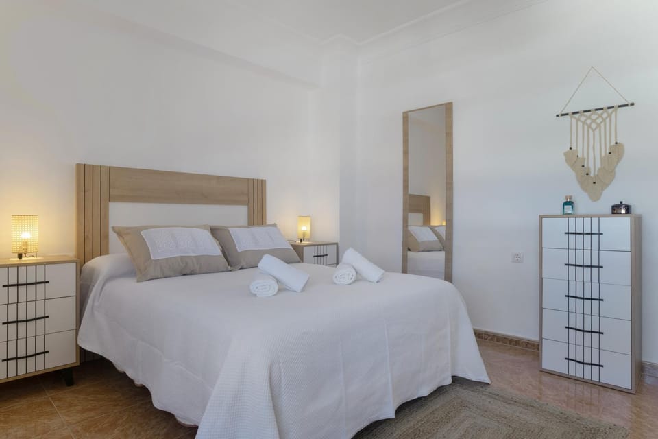 Living room, Bedroom