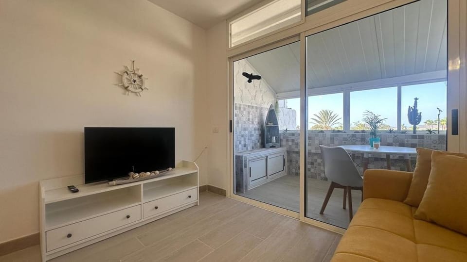 Relax in Tenerife Apartment in Costa del Silencio