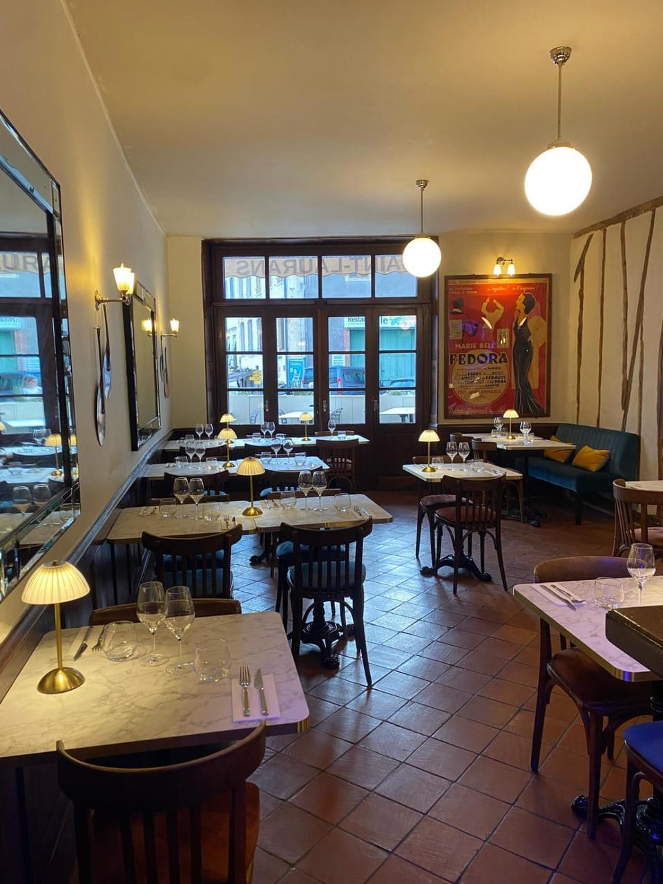 Restaurant/places to eat