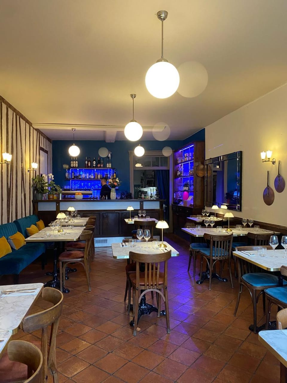Restaurant/places to eat