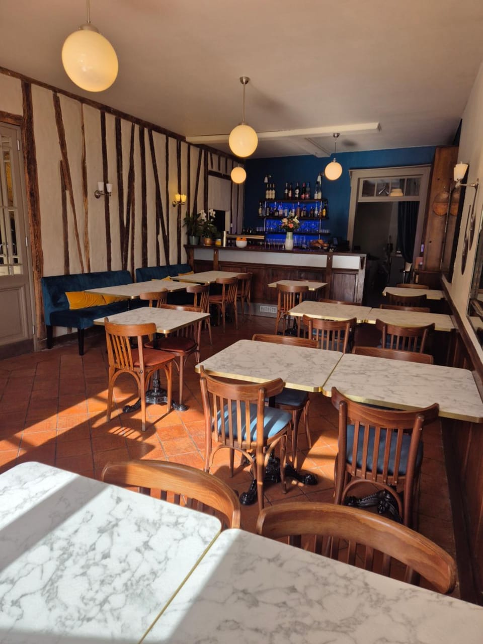 Restaurant/places to eat