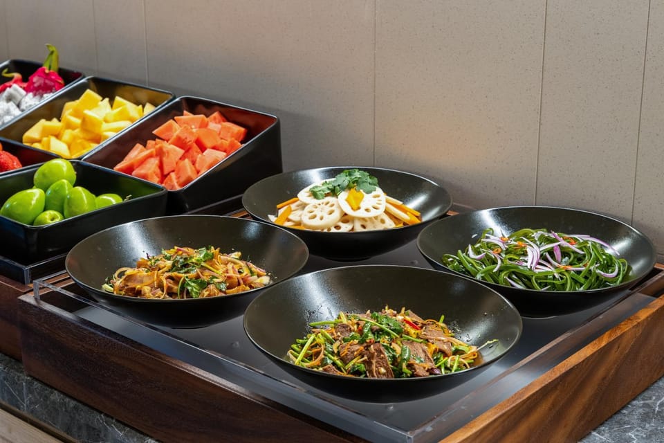 Restaurant/places to eat, Buffet breakfast