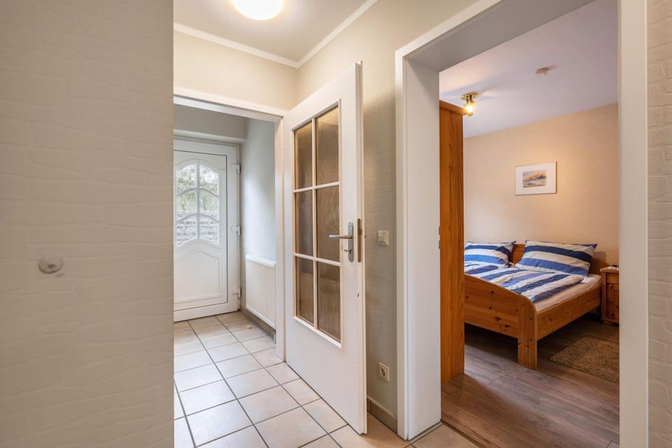 Property building, Living room, Bedroom