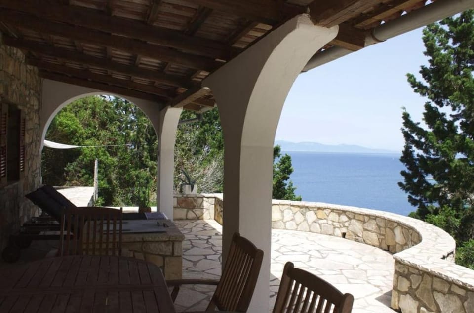 Patio, Day, Natural landscape, View (from property/room), Balcony/Terrace, Seating area, Sea view
