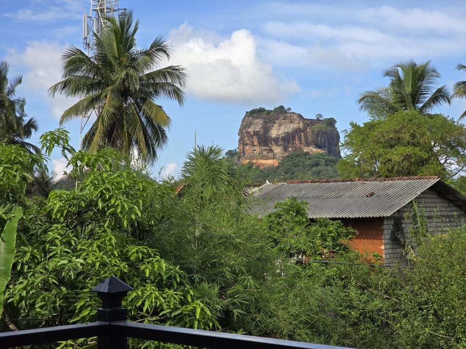 Lion See Hotel - Sigiriya Hotel in Dambulla