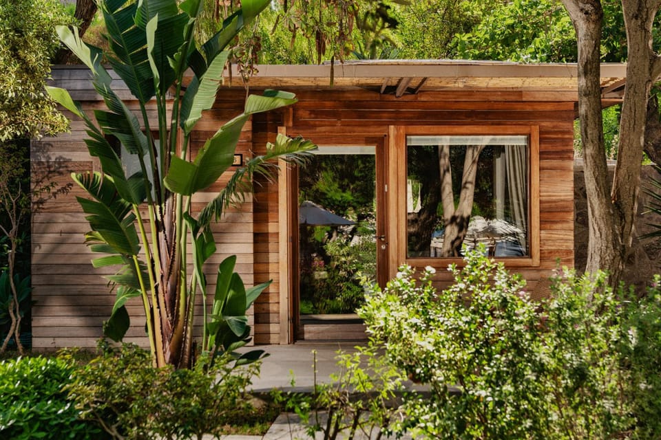 Property building, Garden