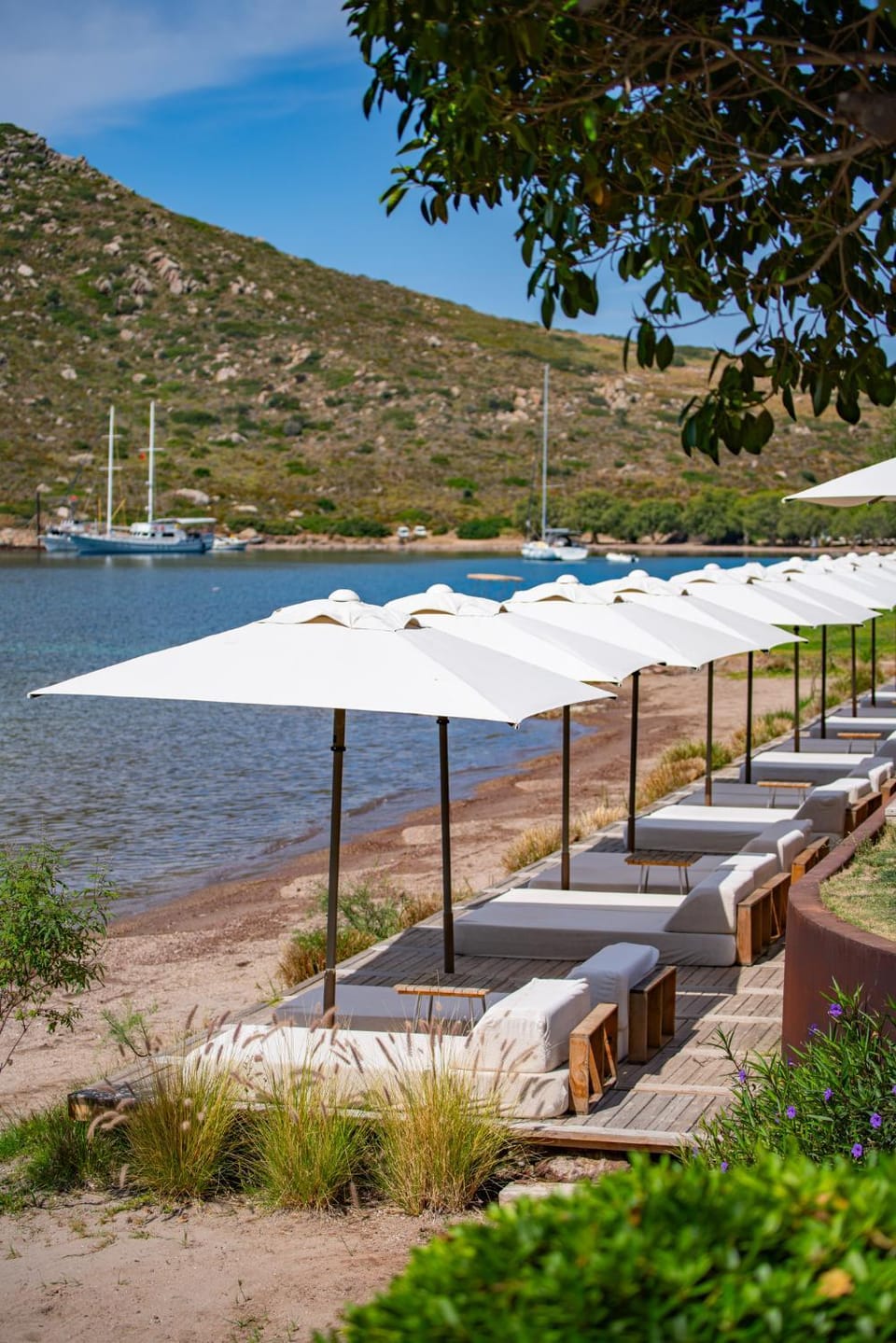 Beach, Sea view, sunbed