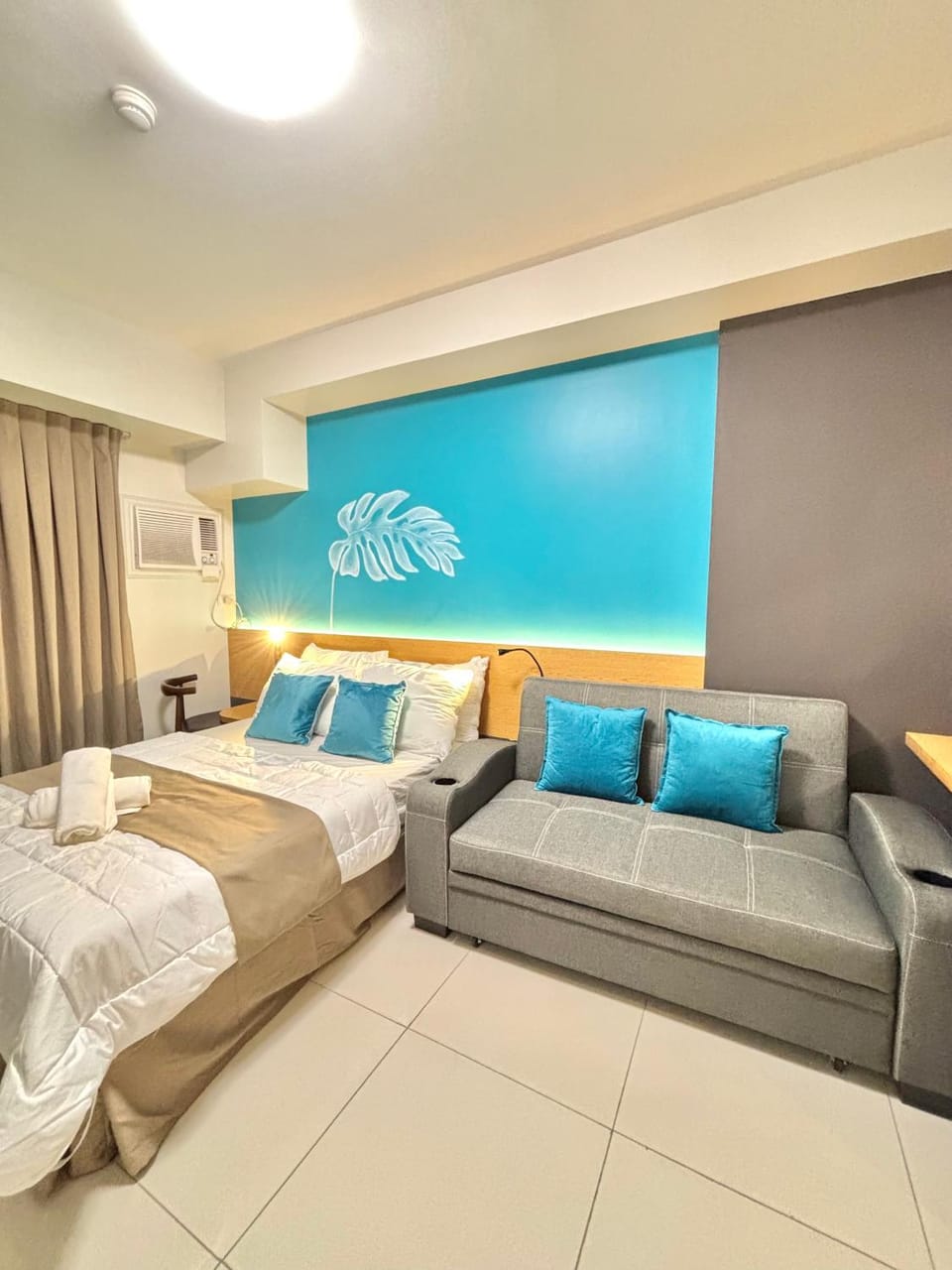 Studio Unit in Horizons 101 Hotel in Lapu-Lapu City