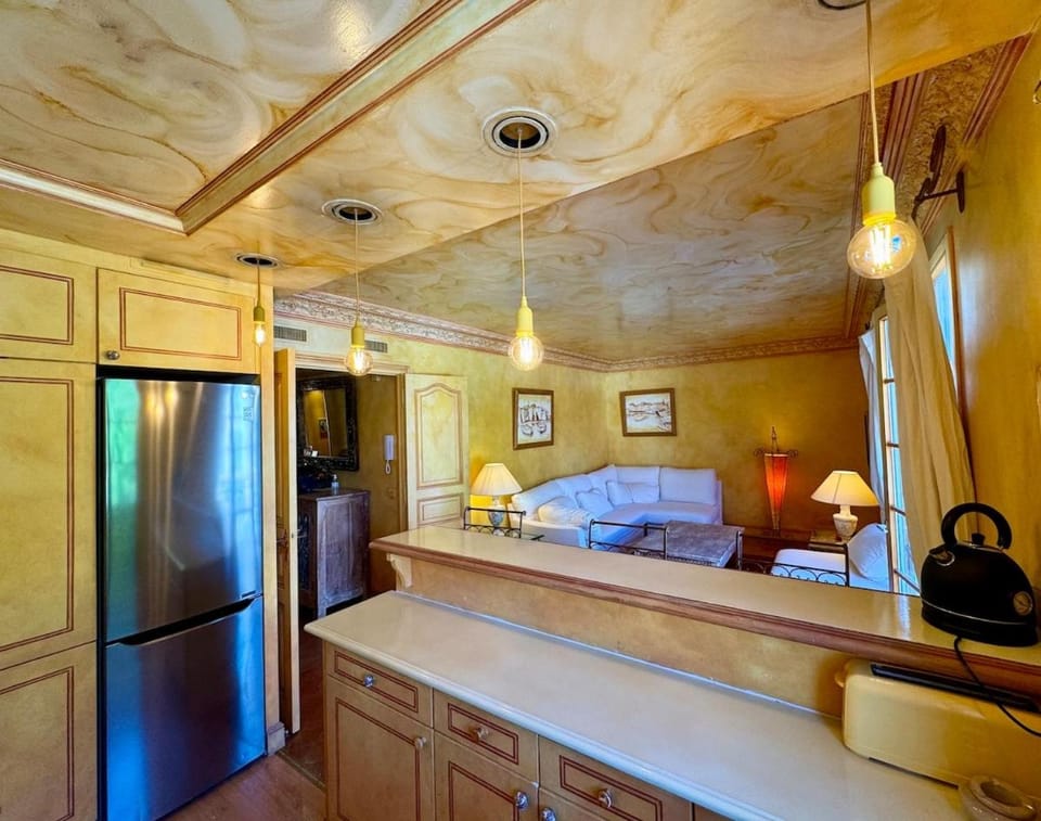 Appartement Place des Lices, Saint-Tropez Apartment in Saint-Tropez