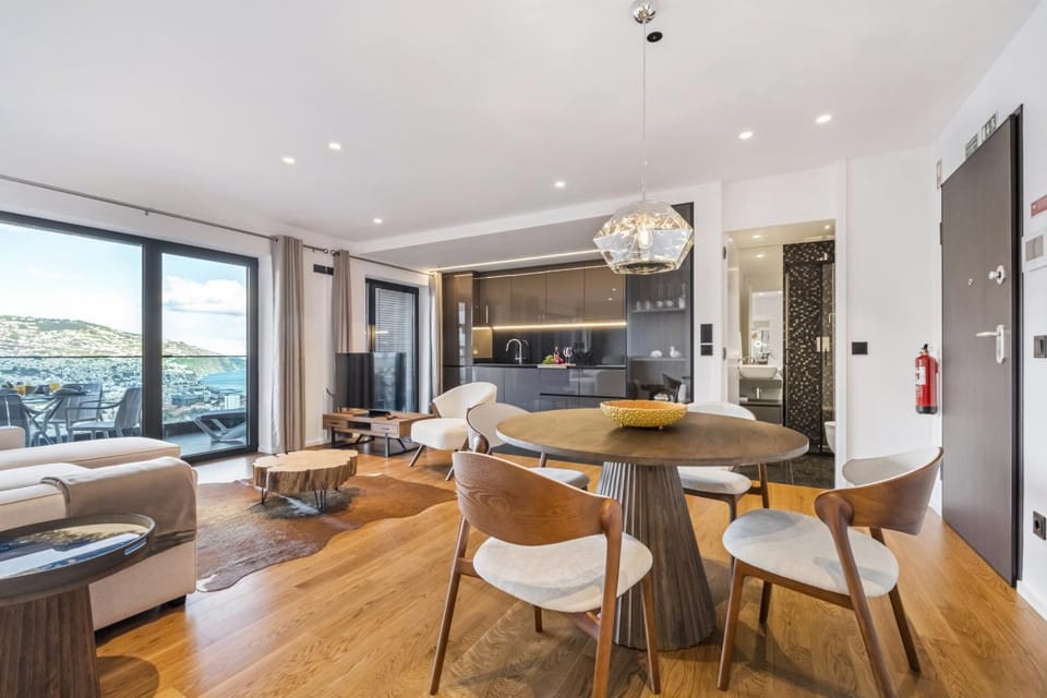 Apartment Bay View - By WeHost Apartment in Funchal