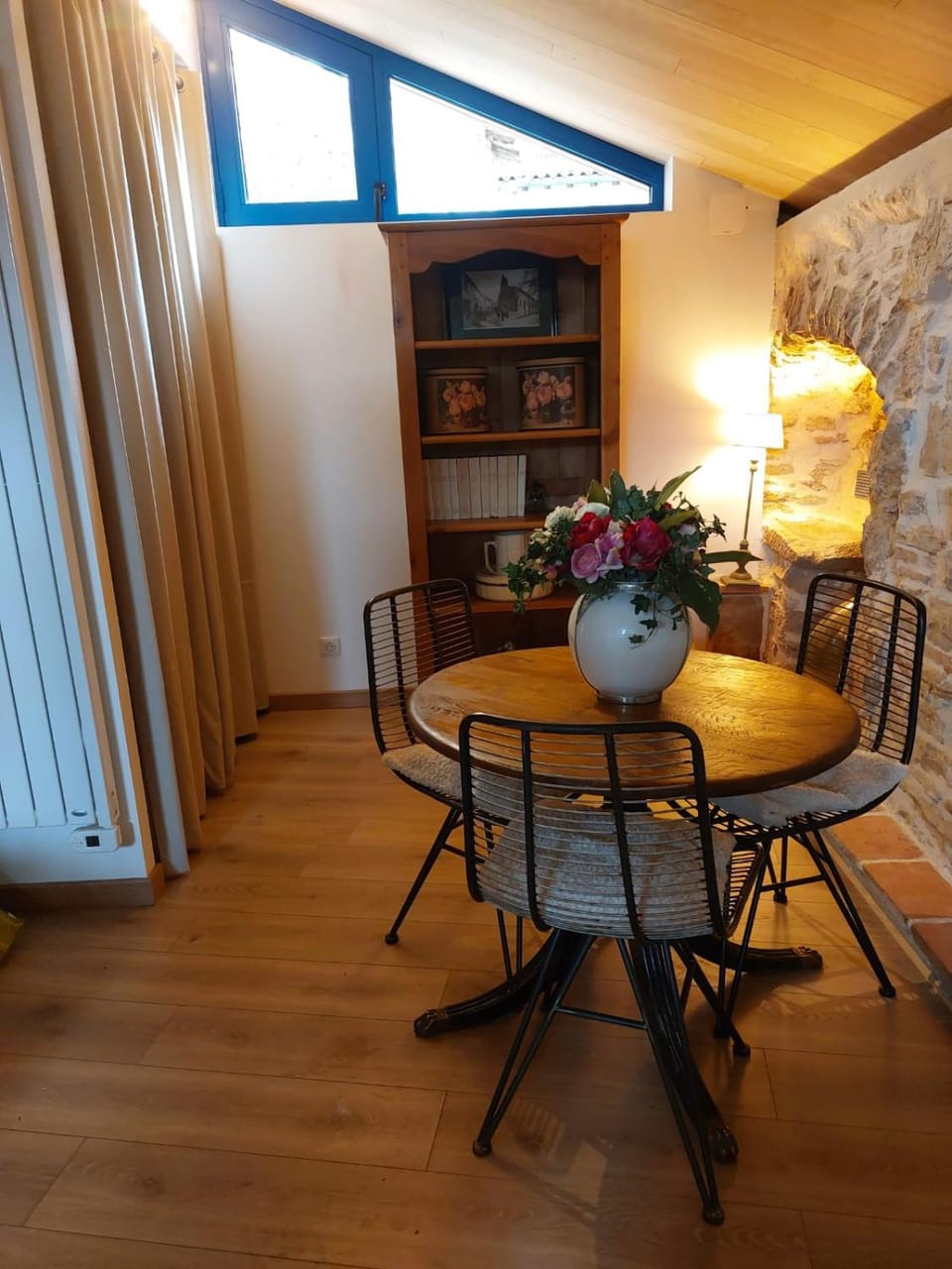 Library, Living room, Seating area, Dining area