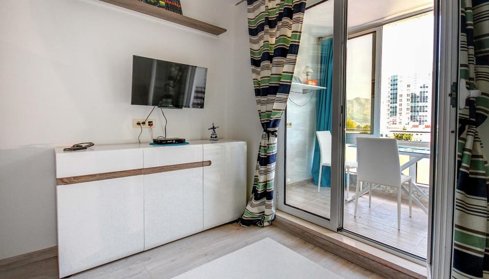 TV and multimedia, Balcony/Terrace