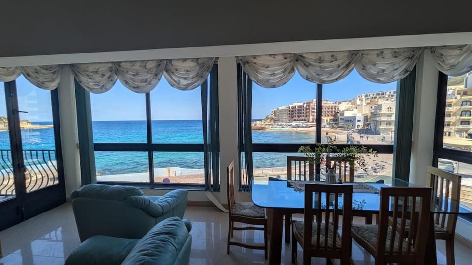Seaside Apartment Marsalforn Apartment in Malta