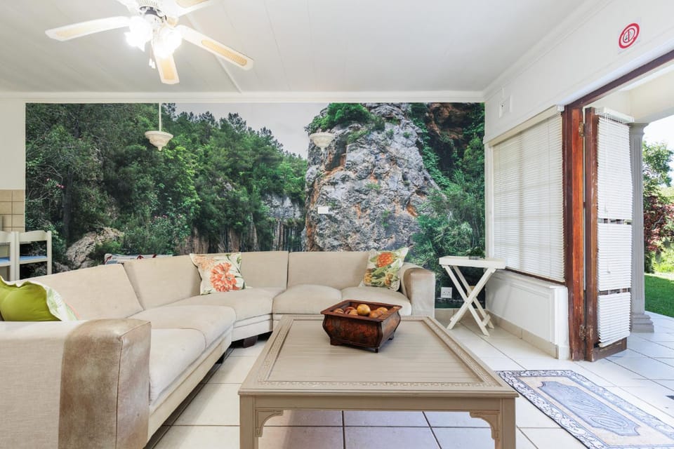 Eden Wilds No 19 Rennies Beach Port Edward Apartment in KwaZulu-Natal