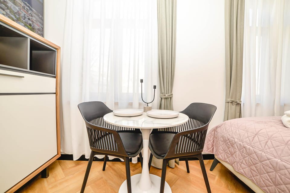 Homly Nook Apartment in Riga