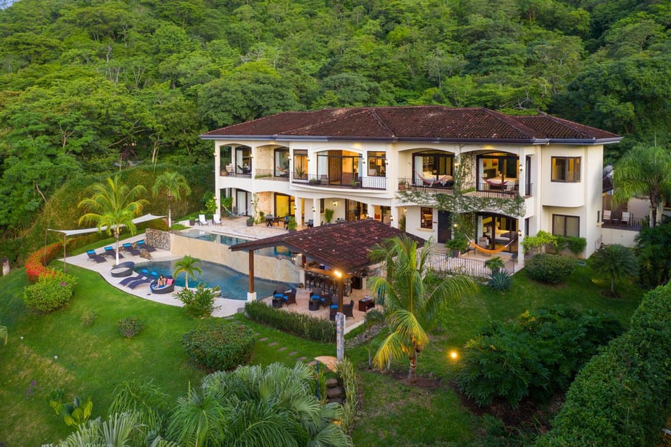 Property building, Bird's eye view