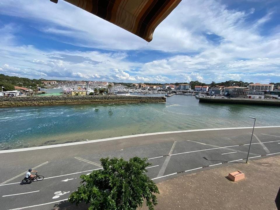 Appartement proche plage dans résidence avec piscine Apartment in Hossegor