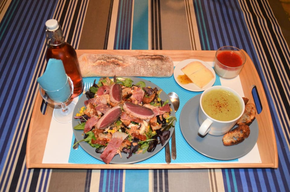 Restaurant/places to eat, Food and drinks, Food, Meals