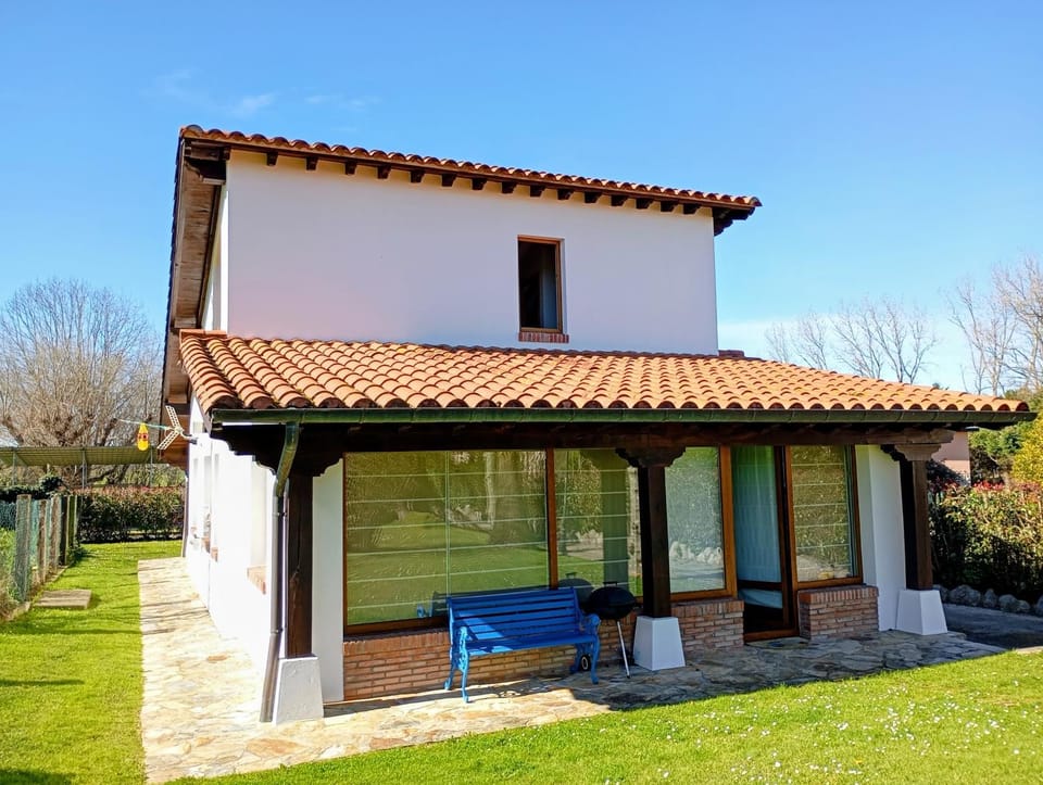 Property building, Spring, Garden, Garden view