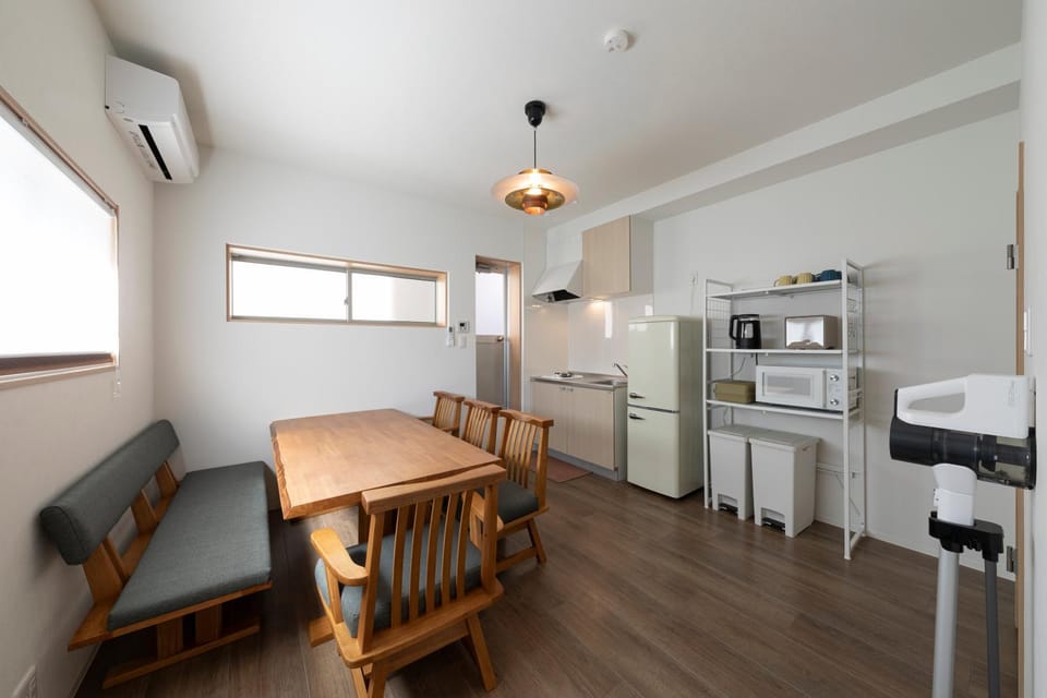 Dining area, minibar, stove