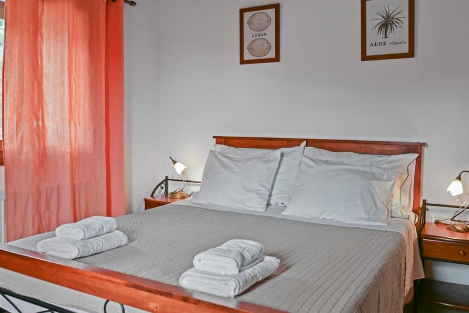Liakoto Stonewall House First Floor Apartment in Lasithi