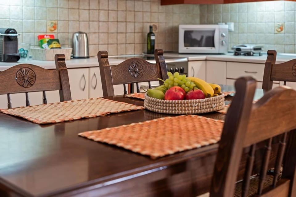 Liakoto Stonewall House Groundfloor Apartment in Lasithi