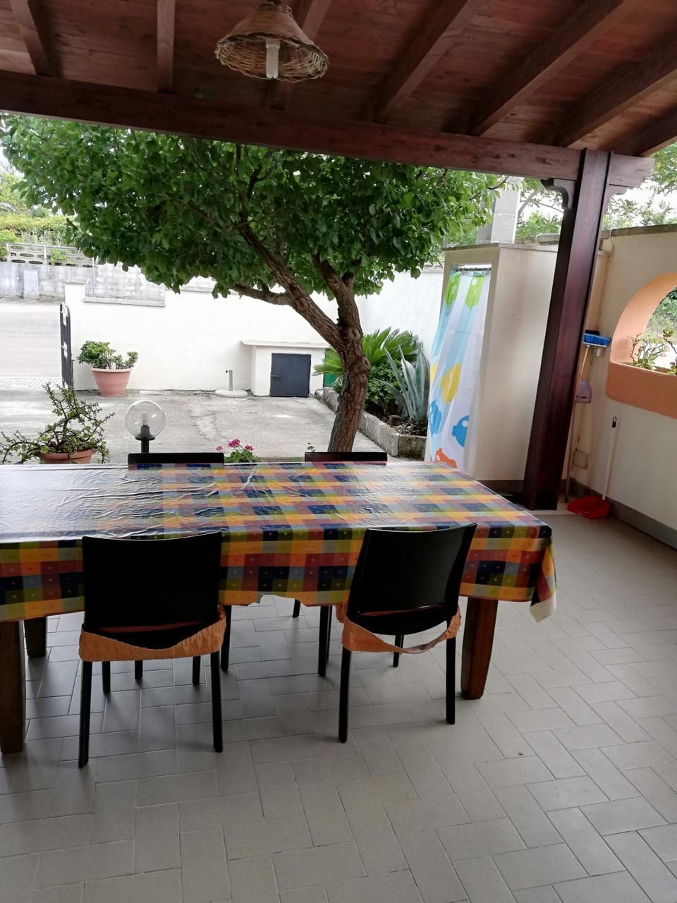 Patio, Facade/entrance, Dining area