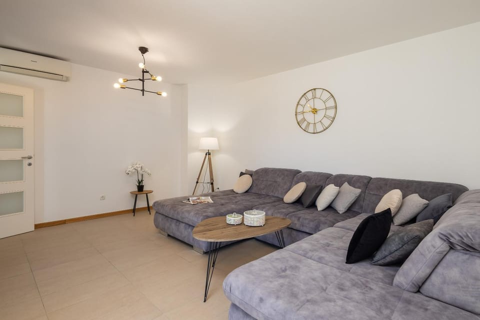 Lasta Suite Apartment - Private parking x2 Apartment in Makarska