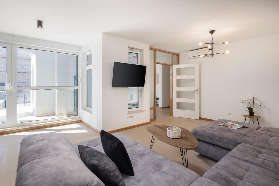 Lasta Suite Apartment - Private parking x2 Apartment in Makarska