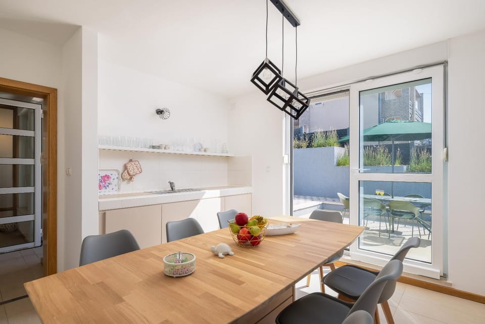 Lasta Suite Apartment - Private parking x2 Apartment in Makarska