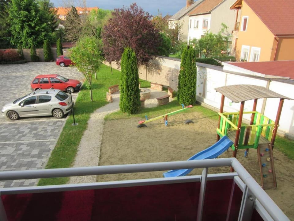 Zöld zafír Apartment in Hungary