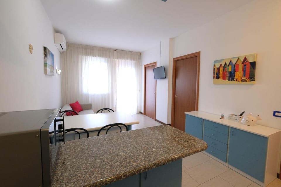 San Diego PIAZZA BRESCIA 150M dal mare Family Apartment Apartment in Lido di Jesolo