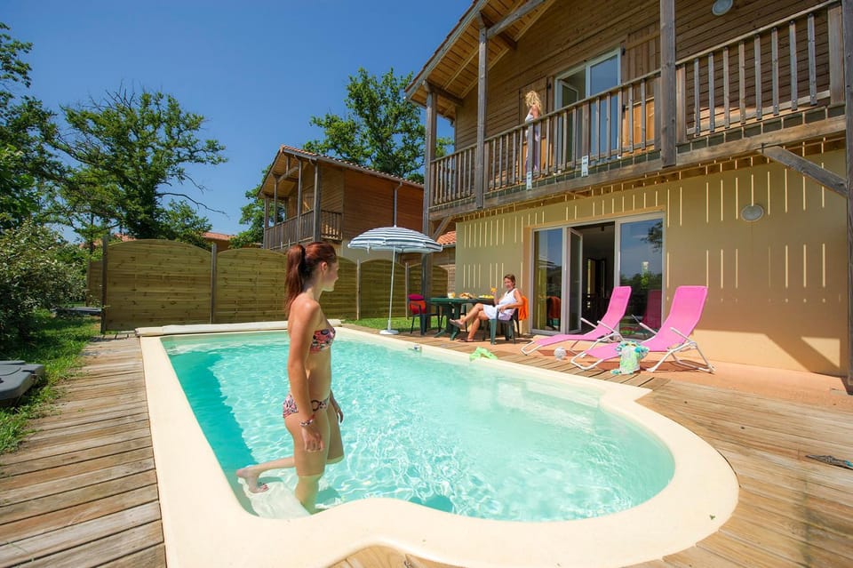 Les Maisons du Golf d'Armagnac Apartment hotel in Occitanie