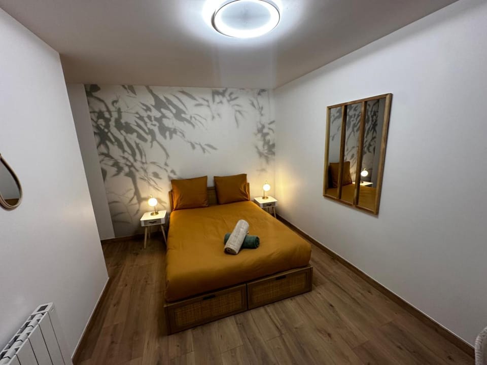 Le tropical - hyper centre - patio - wifi Apartment in Nouvelle-Aquitaine
