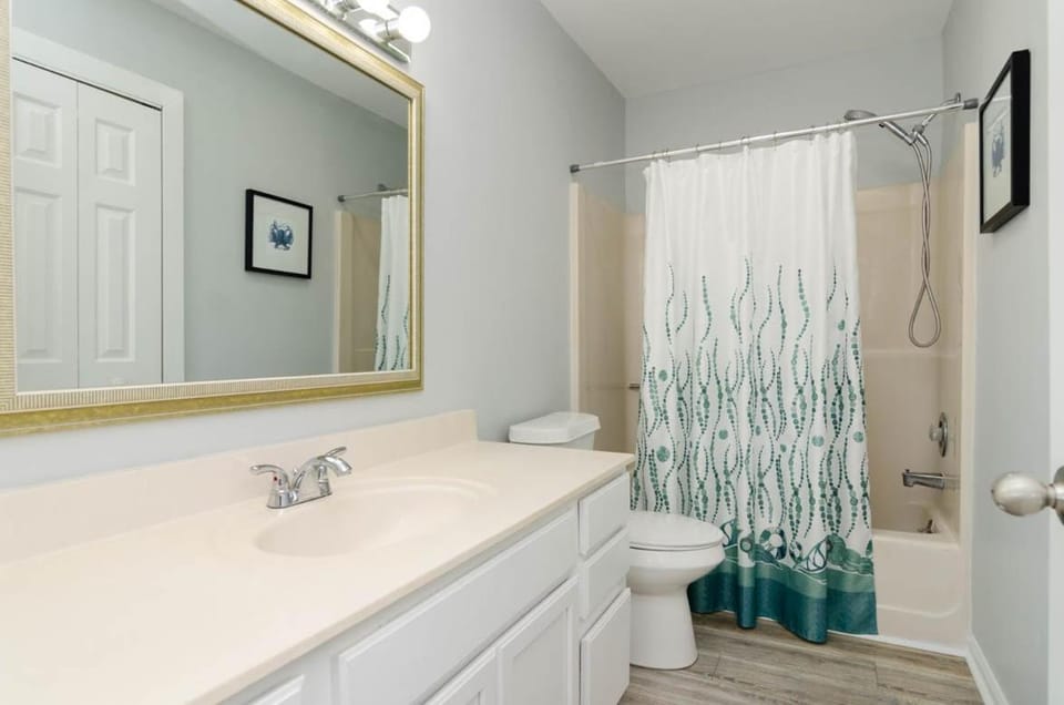 Corner Penthouse by Bryant Real Estate House in Carolina Beach